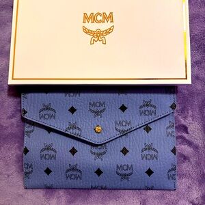 MCM Parfum Collection Pink Clutch NIB